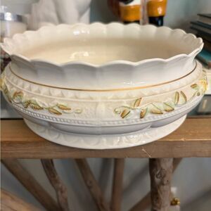 Belleek Ireland vintage floral fruit bowl Scalloped Ceramic .